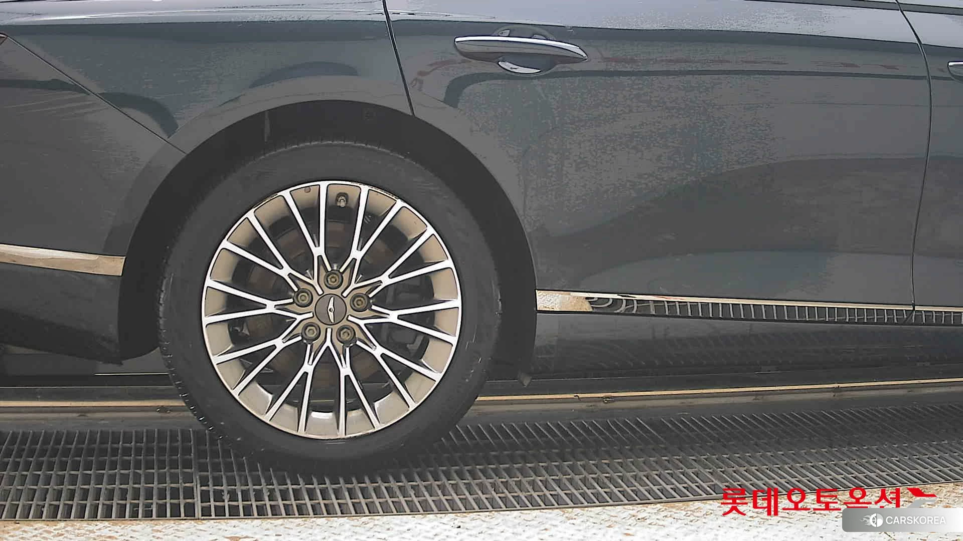 Hyundai G80 id 4902568 из Кореи 16