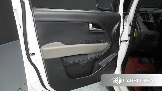 Kia The New Kia Ray EV id 4618116 из Кореи 16