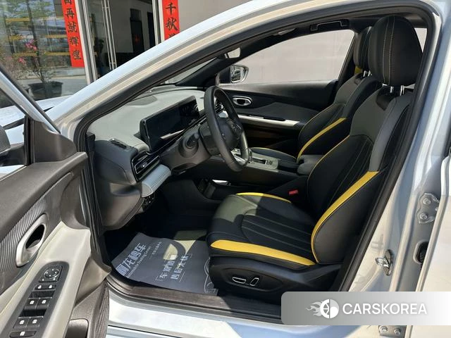 GAC Trumpchi Shadow Leopard id 4221302 из Китая 16