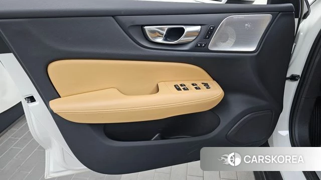 Volvo V60 Cross-Country 2nd Generation id 4624049 из Кореи 16