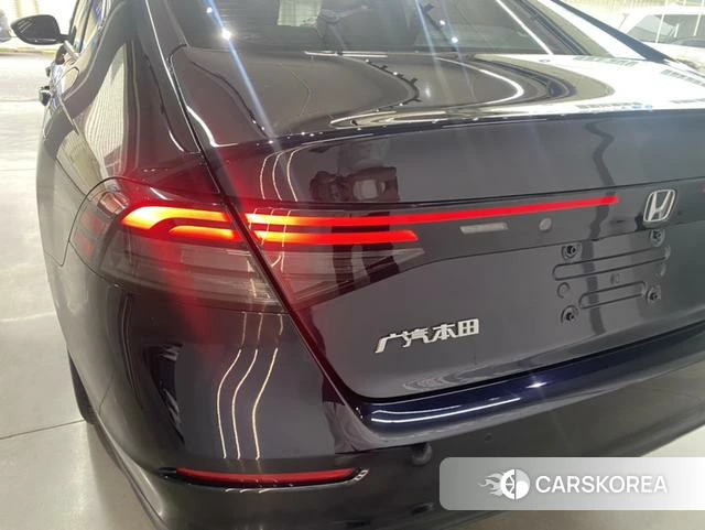 Honda Accord id 4335214 из Китая 16