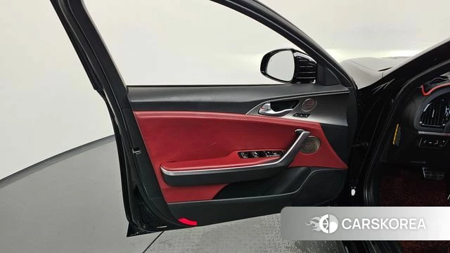 Kia Stinger id 4372080 из Кореи 16