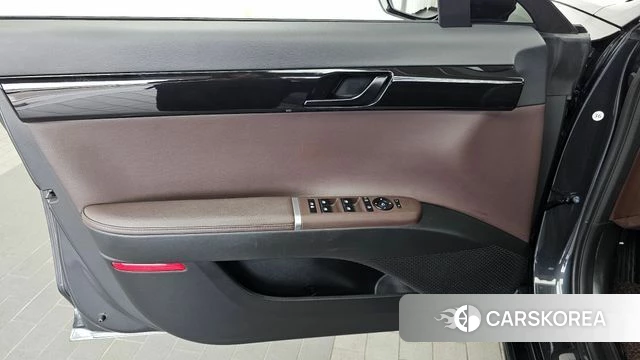 Hyundai Grandeur Hybrid (GN7) id 4500172 из Кореи 16