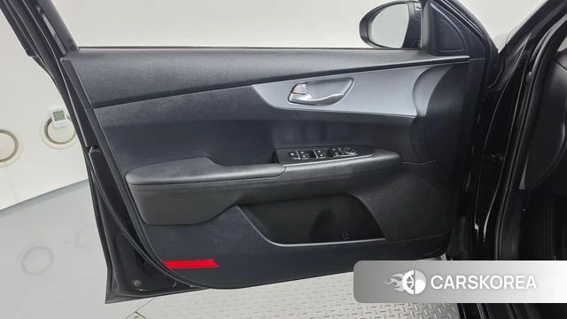 Kia The New K3 2nd generation id 4929332 из Кореи 16