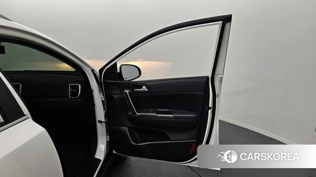 Kia Sportage The Bold id 4344462 из Кореи 16