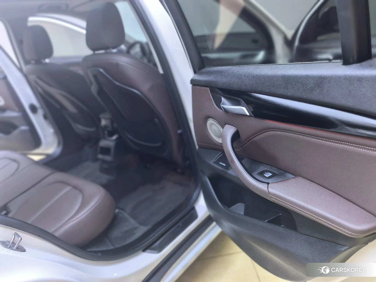 BMW X1 id 4498995 из Китая 16