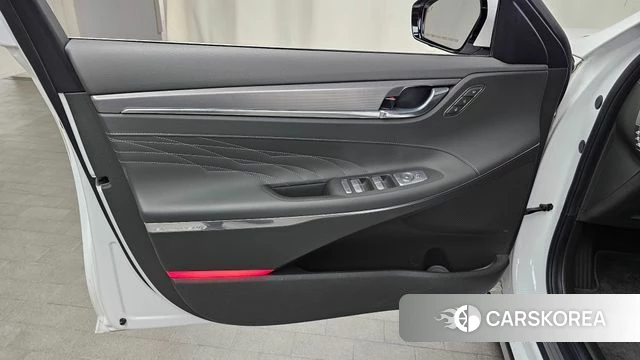Hyundai The New Grandeur IG id 4683810 из Кореи 16