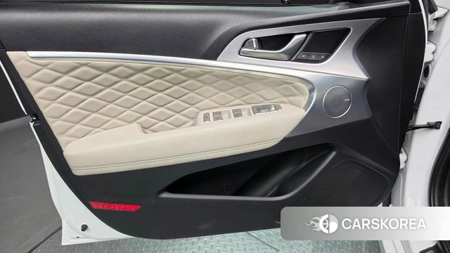 Genesis G70 id 4698471 из Кореи 16