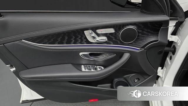 Mercedes-Benz E-Class W213 id 4580617 из Кореи 16
