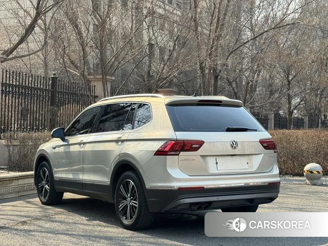 Volkswagen Tiguan L id 4208867 из Китая 16