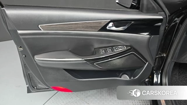 Kia K7 Premier Hybrid id 4551145 из Кореи 16