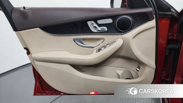 Mercedes-Benz C-Class W205 id 4836915 из Кореи 16