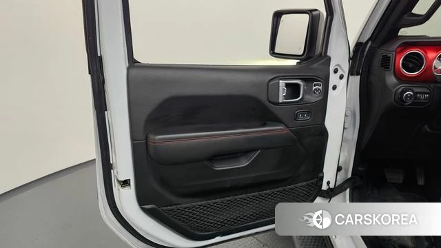 Jeep Wrangler (JL) id 4317001 из Кореи 16