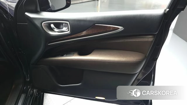 Infiniti QX60 id 4684299 из Кореи 16