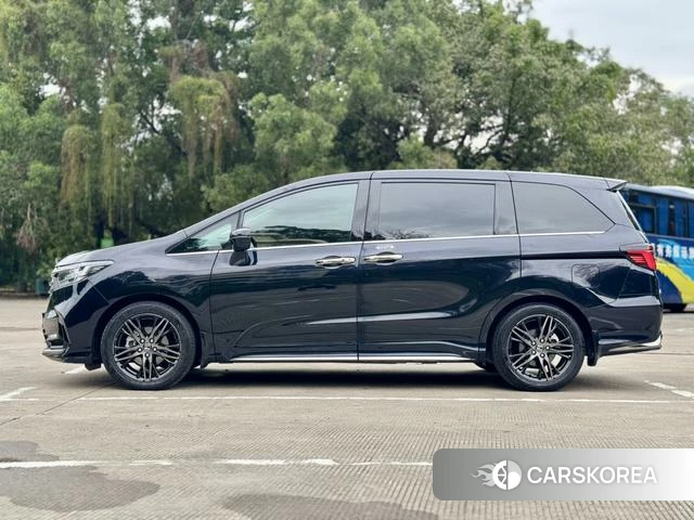 Honda Odyssey id 4348994 из Китая 16