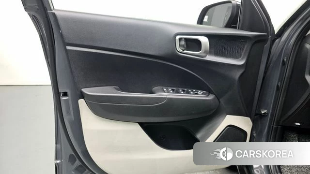 Hyundai Venue id 4243460 из Кореи 16