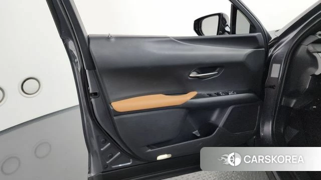 Lexus UX250h id 4331455 из Кореи 16