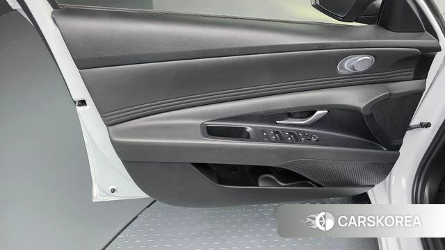 Hyundai The New Avante (CN7) id 4762476 из Кореи 16