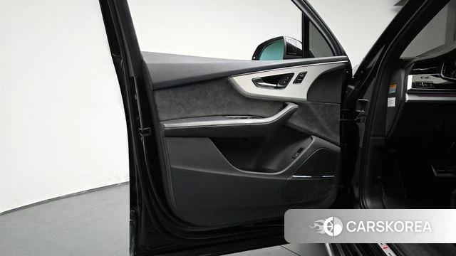 Audi Q7 (4M) id 4230880 из Кореи 16