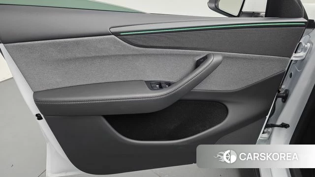 Tesla Model Y id 4773258 из Кореи 16