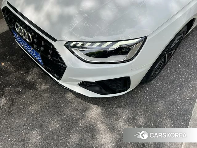 Audi A4L id 4272635 из Китая 16