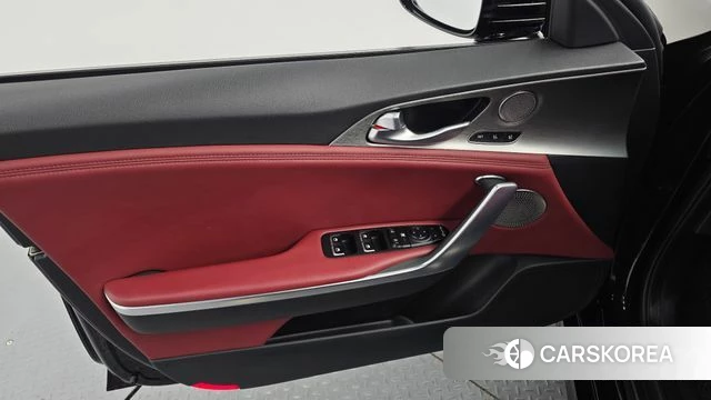 Kia Stinger id 4384416 из Кореи 16