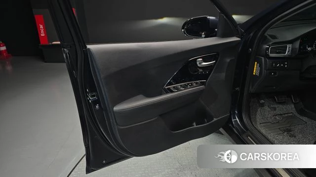 Kia Niro id 4595892 из Кореи 16