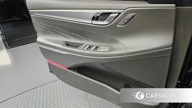 Hyundai The New Grandeur IG Hybrid id 4464764 из Кореи 16