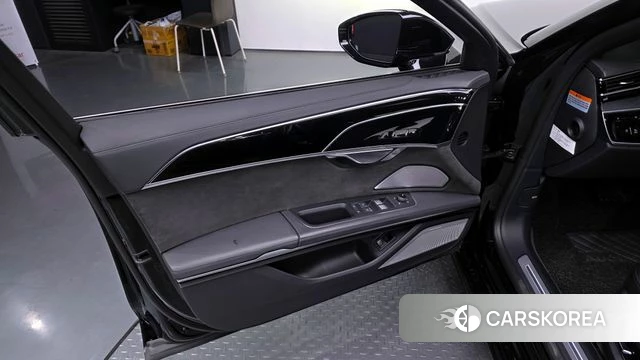 Audi A8 (D5) id 4361692 из Кореи 16