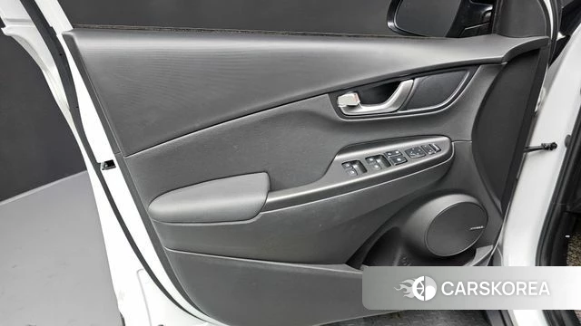 Hyundai The New Kona id 4519421 из Кореи 16