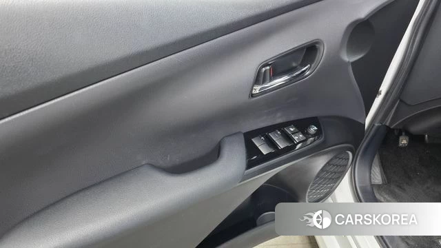 Toyota Prius 4th Generation id 4283814 из Кореи 16