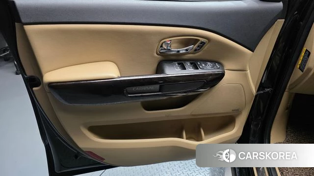 Kia The New Carnival id 4371530 из Кореи 16