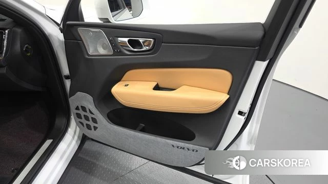 Volvo XC60 second Generation id 4527909 из Кореи 16