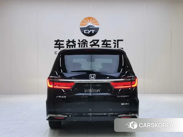 Honda Odyssey id 4209261 из Китая 16