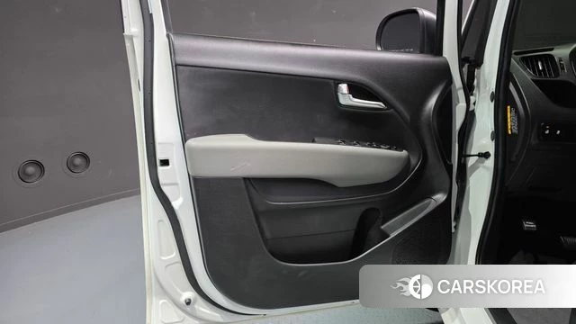 Kia The New Kia Ray id 4778455 из Кореи 16