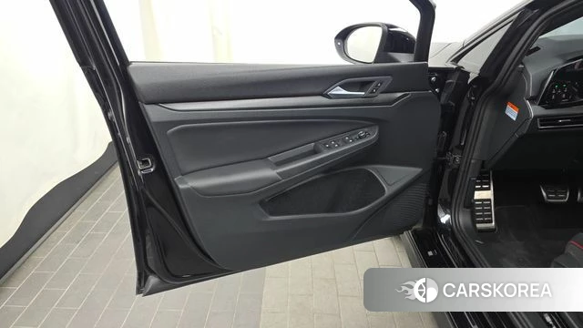 Volkswagen Golf 8th Generation id 4428218 из Кореи 16