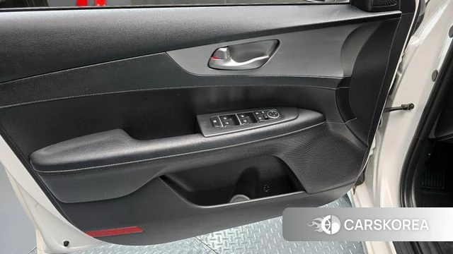 Kia Come New K3 id 4284756 из Кореи 16