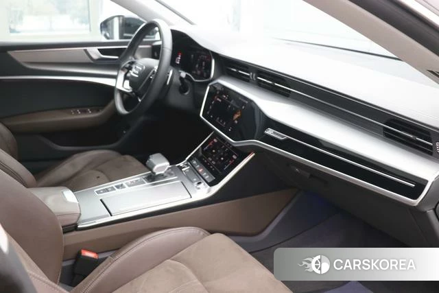 Audi A7L id 4210353 из Китая 16