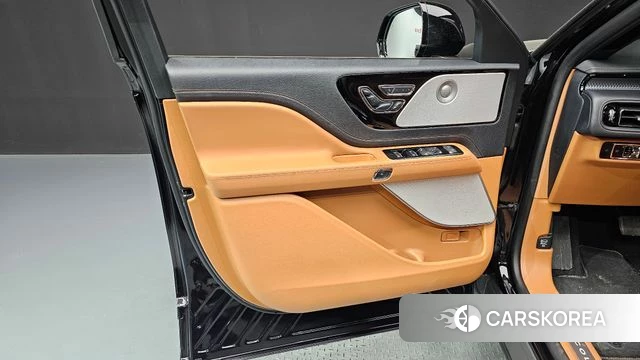 Lincoln Aviator 2nd generation id 4279801 из Кореи 16