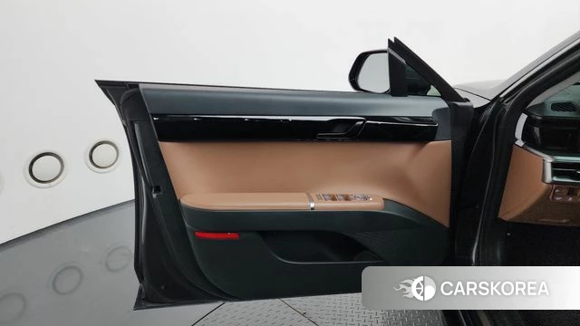 Hyundai Grandeur Hybrid (GN7) id 4584892 из Кореи 16