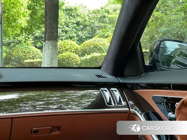 Mercedes-Benz Maybach S-class id 4365961 из Китая 16