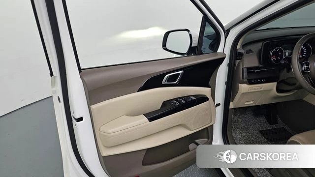 Kia Carnival 4th generation id 4395420 из Кореи 16