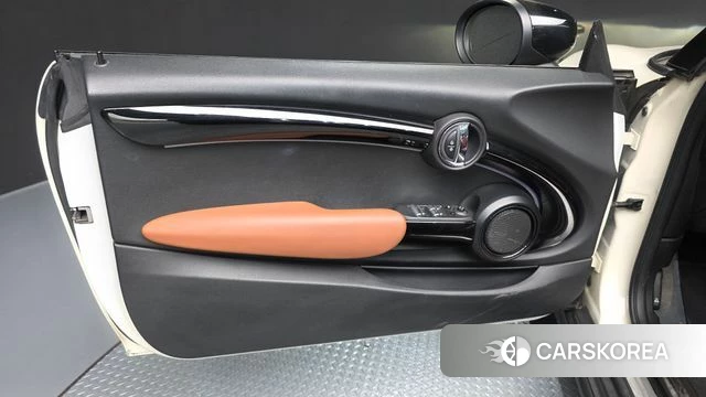 Mini Cooper S Convertible id 4316495 из Кореи 16