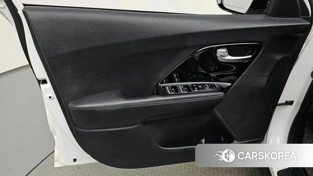 Kia Niro id 4351370 из Кореи 16
