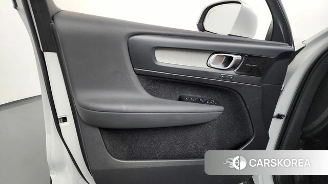 Volvo XC40 id 4224827 из Кореи 16