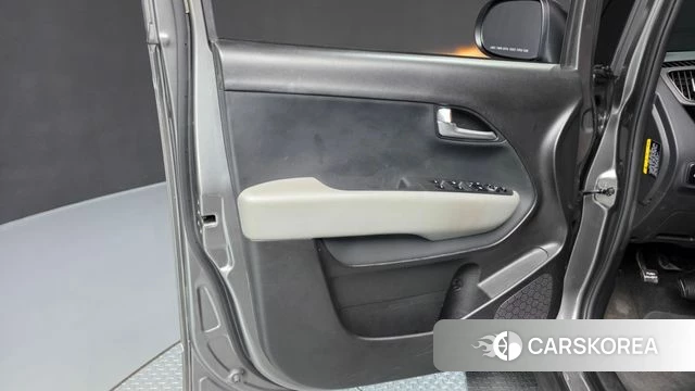 Kia The New Kia Ray id 4650436 из Кореи 16
