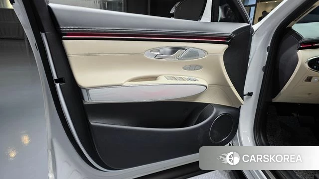 Genesis GV70 id 4834075 из Кореи 16