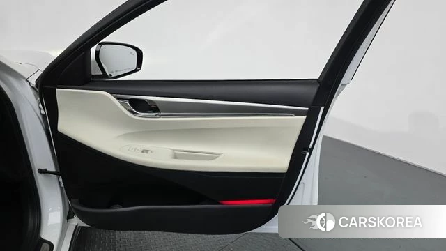 Hyundai The New Grandeur IG id 4631511 из Кореи 16