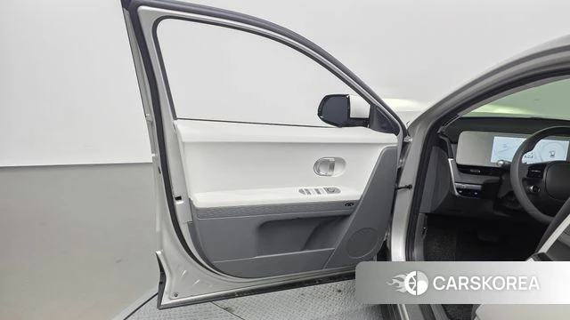 Hyundai Ionic 5 id 4302498 из Кореи 16