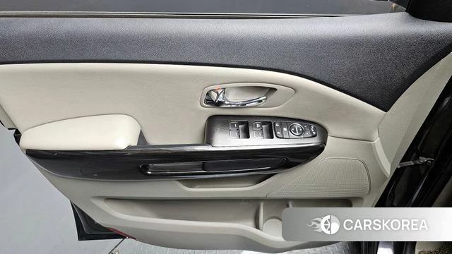 Kia The New Carnival id 4371586 из Кореи 16